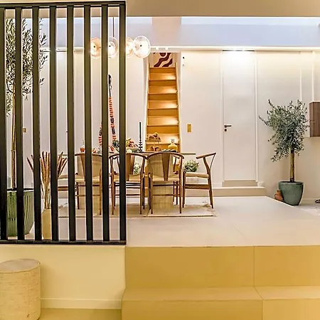 Spacious Loft With - 4br8p - Montmartre Παρίσι